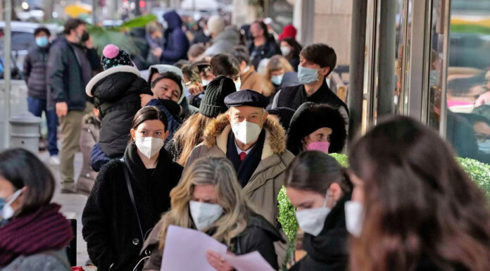 Γιατί κάποιοι κολλούν ξανά και ξανά κορωνοϊό -Τι δείχνει έρευνα