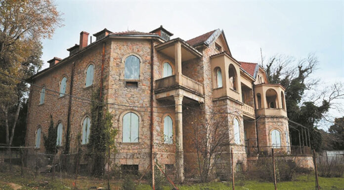 ΑΝΑΚΤΟΡΑ ΤΑΤΟΪΟΥ