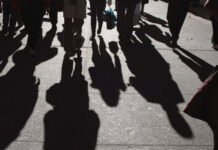Δημογραφικό με φορολογικό αποτύπωμα: μια κοινωνία σε αναζήτηση συνέχειας… Των Αντώνη Ζαΐρη – Χρήστου Λεμονάκη