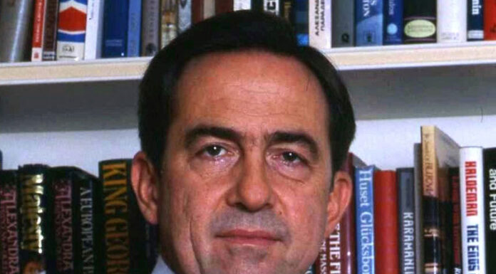 Τέως βασιλιάς Κωνσταντίνος: Ποιος ήταν ο τελευταίος βασιλιάς της Ελλάδας… Του Βαγγέλη Στεργιόπουλου