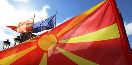 Η Σόφια ανακάλεσε τον πρέσβη της στα Σκόπια