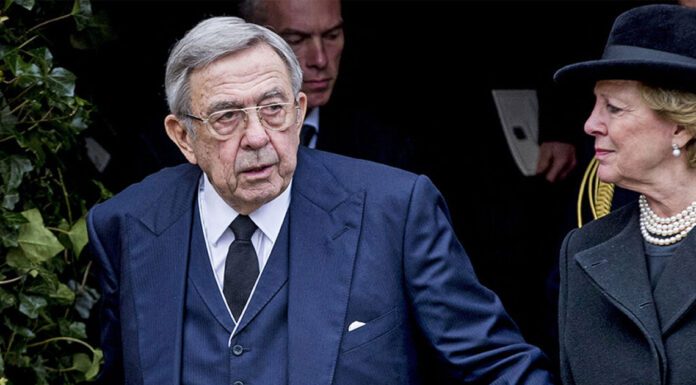 Τα μηνύματα μιας κηδείας… Του Ν. Γ. Δρόσου