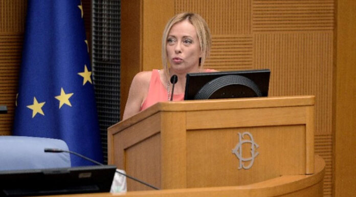 Γιατί δεν συμμετείχε η Μελόνι στο δείπνο Μακρόν – Σολτς – Ζελένσκι