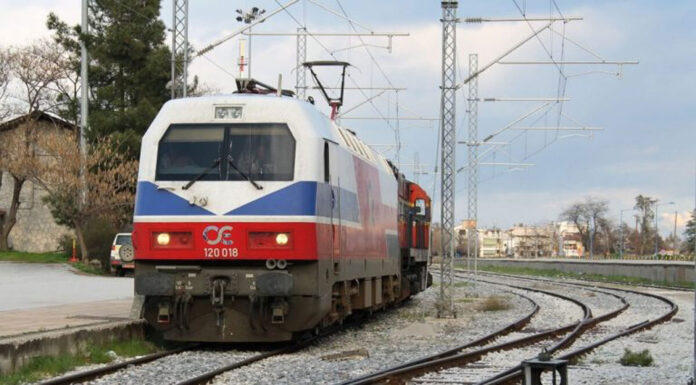 Τέμπη: Ευρωπαϊκά κονδύλια 3 δισ. ευρώ κατάπιαν… οι ελληνικές ράγες… Της Όλγας Κλώντζα