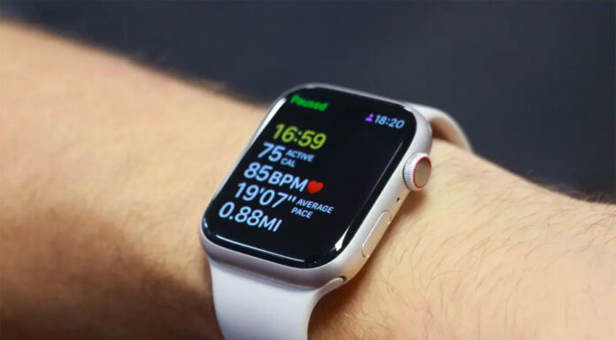 Smartwatches: Σοβαροί κίνδυνοι από κενά ασφαλείας – Πώς θα προστατευτείτε