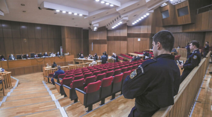Κορυφή παγόβουνου απλώς η «βιομηχανία μηνύσεων»!… Του Δημήτρη Στεργίου