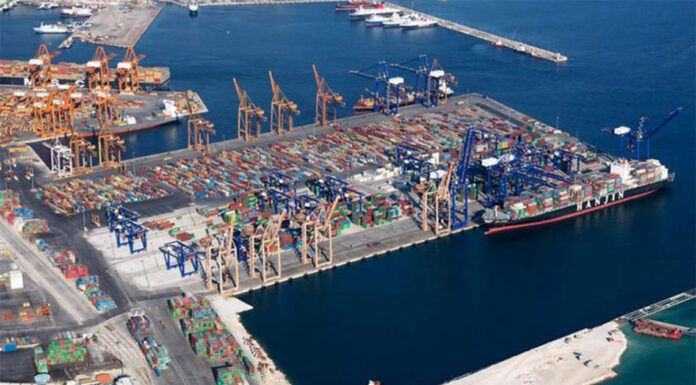 Πειραιάς: «Ένα από τα ταχύτερα αναπτυσσόμενα λιμάνια containers παγκοσμίως»
