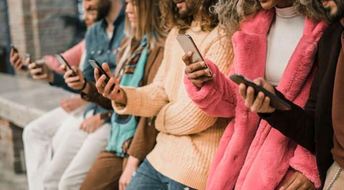 Στα χαμηλότερα επίπεδα από το 2011 οι πωλήσεις smartphones στην Ευρώπη… Της Νατάσας Φραγκούλη