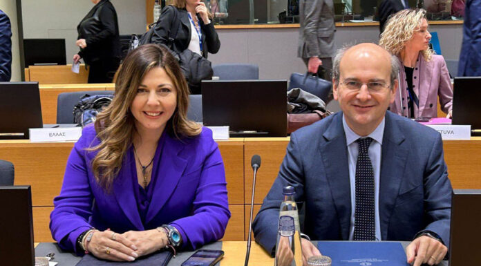 Χατζηδάκης στο Ecofin: Η Ελλάδα χρησιμοποιεί την ανάπτυξη για την ενίσχυση της κοινωνικής πολιτικής