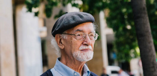 Πελατειακή και ανθρώπινη μεροληψία έναντι εκσυγχρονισμού… Του ΠΑΝΟΥ ΚΑΖΑΚΟΥ