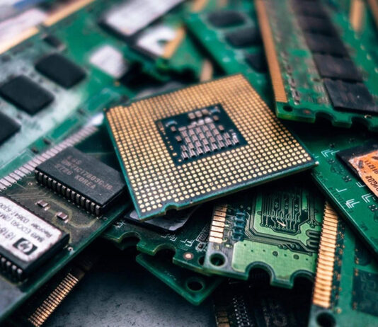 Tα ψηφιακά απόβλητα απειλούν τον πλανήτη