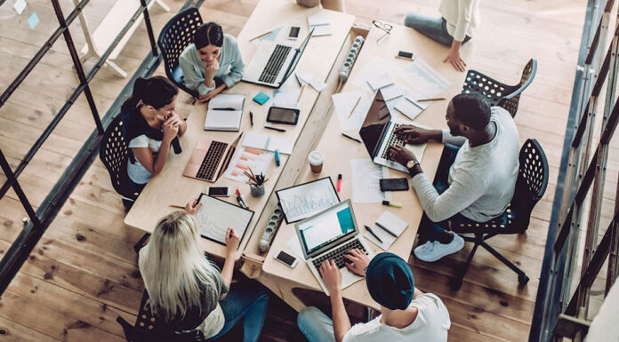 8 στις 10 εταιρείες τεχνολογίας στην Ελλάδα σχεδιάζουν προσλήψεις εντός του 2025… Της Νατάσας Φραγκούλη