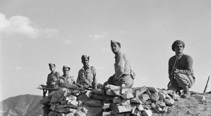 Ένοχη αμνησία για τους νεκρούς του Εμφυλίου… Του Νίκου Γκατζογιάννη