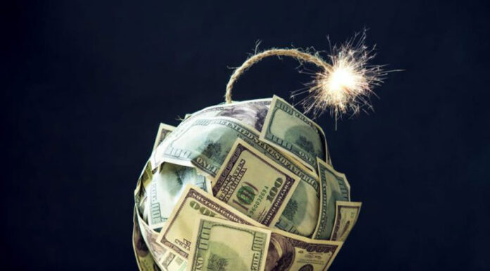 ΔΝΤ: Καμπανάκι για το παγκόσμιο δημόσιο χρέος – Θα ξεπεράσει τα 100 τρισ. δολ.