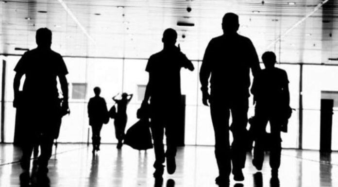 Οι δασμοί πλήττουν τους εργαζομένους… Του Maurice Obstfeld