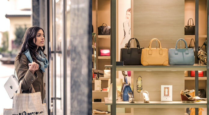 ΕΥ Ελλάδος: Ποιες είναι οι κυρίαρχες καταναλωτικές τάσεις – Οι 10+1 προτάσεις για τις επιχειρήσεις