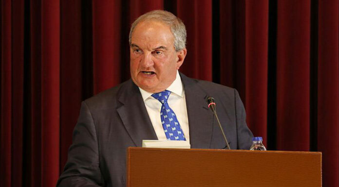 Νέα σκληρή κριτική από Καραμανλή για τα ελληνοτουρκικά