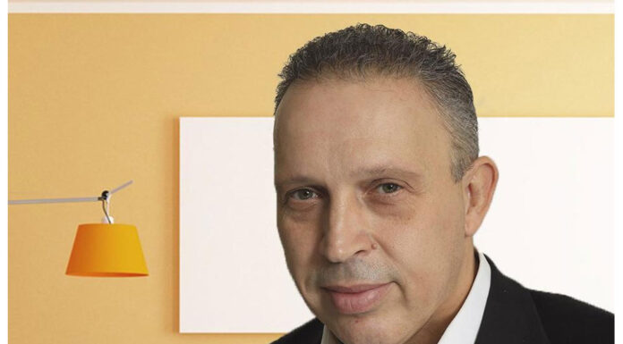 RETAIL BOOK: ΠΟΙΕΣ ΠΡΟΚΛΗΣΕΙΣ ΚΑΙ ΕΥΚΑΙΡΙΕΣ… Του Βαγγέλη Παπαλιού