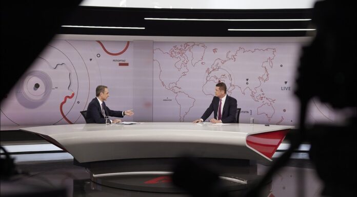 Συνέντευξη του Πρωθυπουργού Κυριάκου Μητσοτάκη στο κεντρικό δελτίο ειδήσεων του Alpha και στον δημοσιογράφο Αντώνη Σρόιτερ