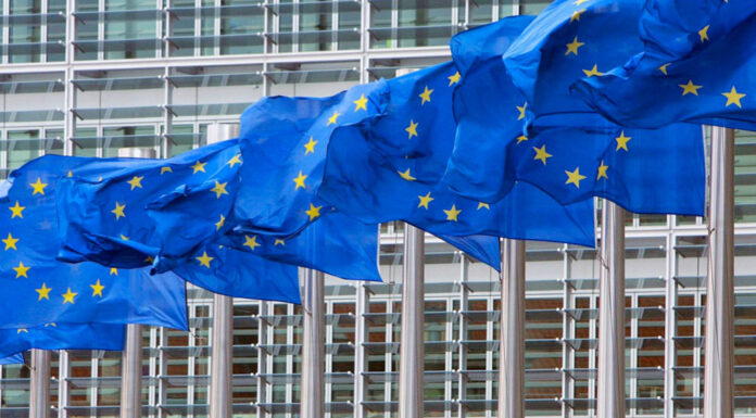 Ο νέος κίνδυνος για τη Δημοκρατία στην Ευρώπη… Του Martin Sandbu
