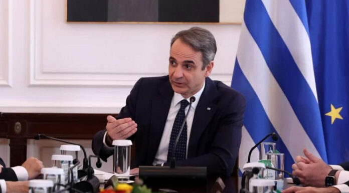 Ποιες είναι οι «καθαρές λύσεις» που προωθεί ο Μητσοτάκης για να ενισχύσει το δεξιό προφίλ της Κυβέρνησης… Του Λουκά Γεωργιάδη