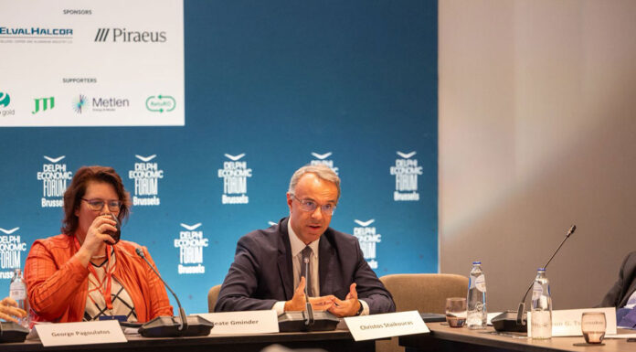 Συμμετοχή στο 4ο Delphi Economic Forum στις Βρυξέλλες – Συνάντηση με τον Επίτροπο Valdis Dombrovskis και με την Ευρωβουλευτή και πρώην Επίτροπο Adina Valean