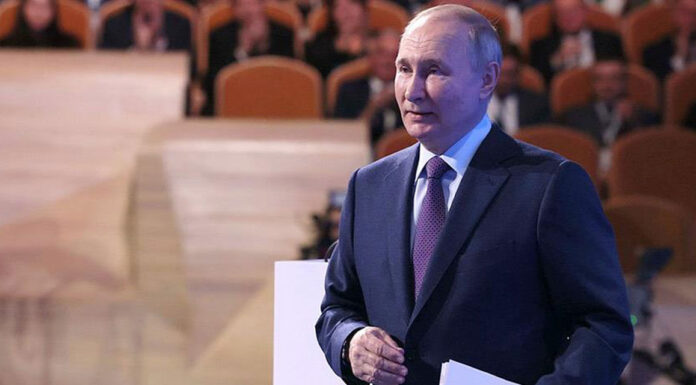 Νέες νάρκες στον δρόμο για ειρήνη στην Ουκρανία