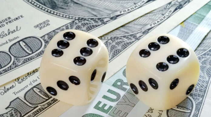 Τα μεγάλα ζάρια ξανά στο προσκήνιο… Του Ηλία Καραβόλια