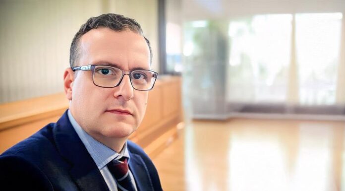 Πρόωρη αποπληρωμή χρέους ή ισχυρότερη ανάπτυξη;… Του Βαγγέλη Πιλάλη