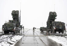 Δημοσκόπηση Politico: Η απειλή του Γ΄ Παγκοσμίου Πολέμου ανησυχεί ολοένα και περισσότερο τη Δύση