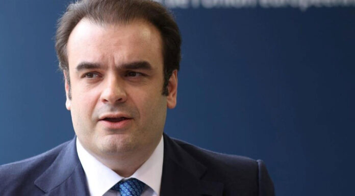Ρύθμιση χρεών: Οι 7 αλλαγές που αφορούν 1,5 εκατ. οφειλέτες… Του Κώστα Τσάβαλου