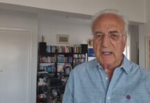 Κομματικές αφίξεις και αναχωρήσεις