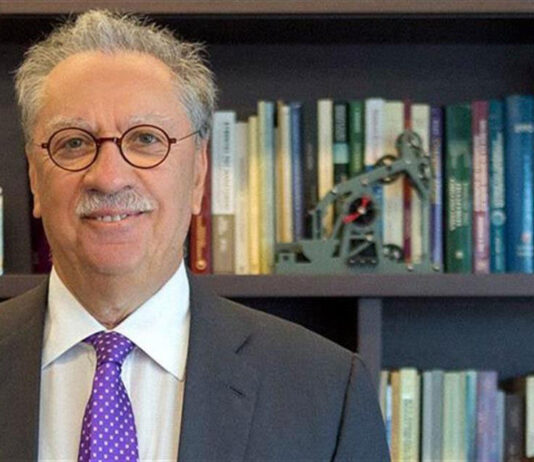 Σάλλας: Η Ελλάδα μπορεί να γίνει παραγωγός τεχνολογίας