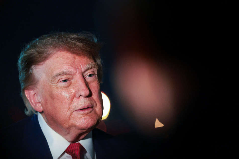 trump-32_NK