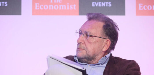 Κοτζαμάνης: Η Ελλάδα του 2050 και το κόστος της αδράνειας στην υπογεννητικότητα