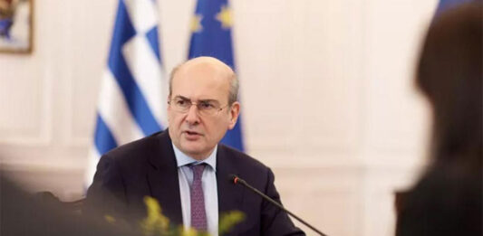 Χατζηδάκης: Προτιμούμε την αυτοδυναμία, αλλά δεν έχουμε κλείσει την πόρτα σε συμμαχίες
