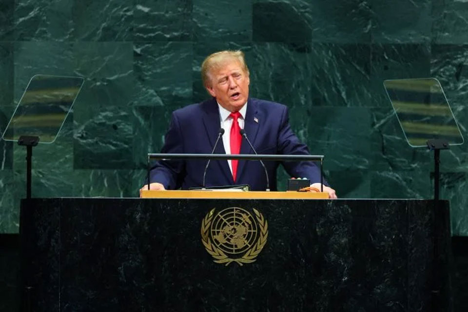 Trump-33_NK