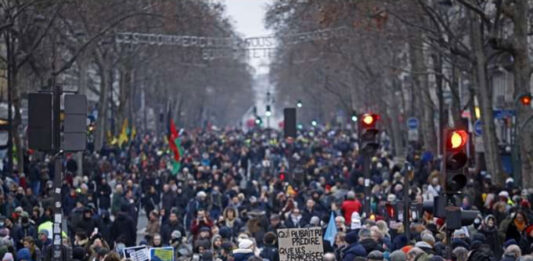 Κοιμήσου ήσυχα Ευρώπη… Του Ηλία Καραβόλια