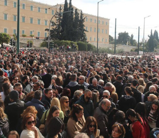 Πολιτικός διάλογος χωρίς προοπτική και κοινωνία… Του Χρίστου Αλεξόπουλου