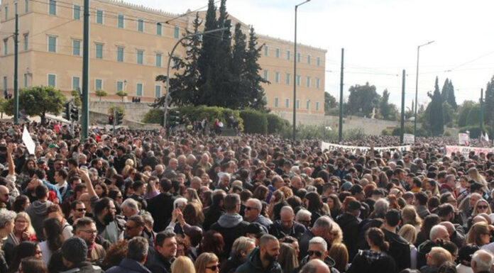 Πολιτικός διάλογος χωρίς προοπτική και κοινωνία… Του Χρίστου Αλεξόπουλου